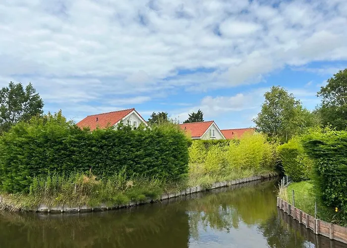 Plevier Comfort-2 By Interhome Ferienpark 3*